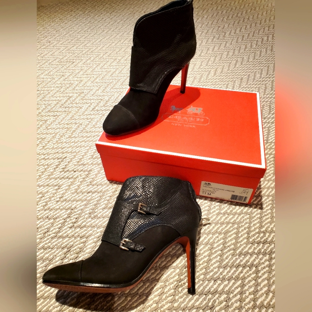Coach Nubuck Black Ankle Boots 11 EUC